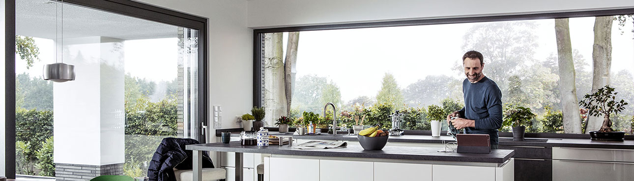 Homepage Fa. Holger Stoos GmbH: Startbild